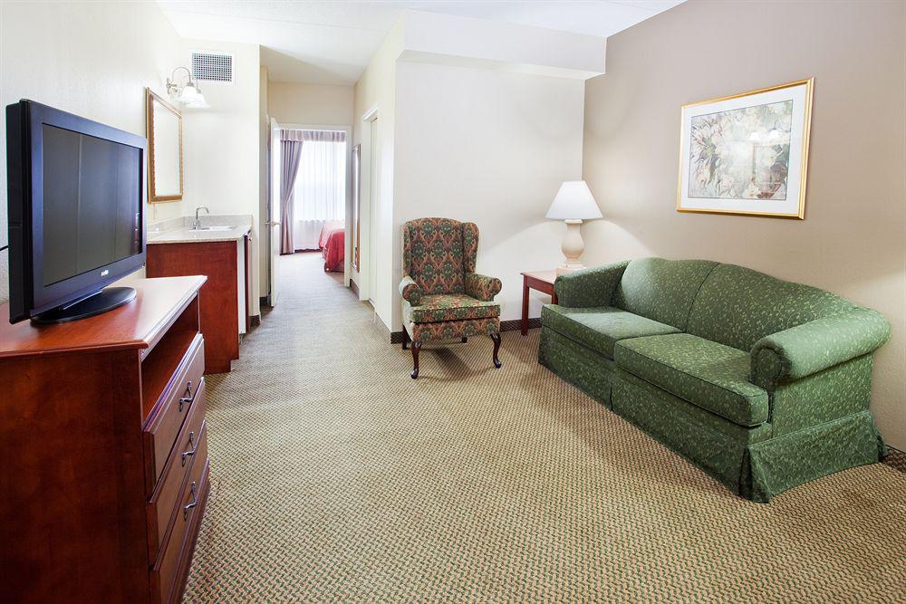 Holiday Inn Express & Suites Atlanta Ne- Duluth By Ihg Экстерьер фото